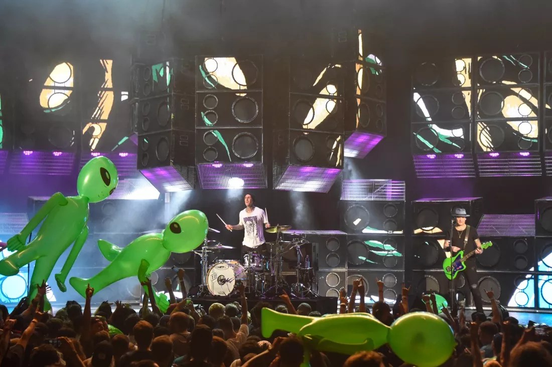 What’s Their Age Again? Blink-182 and Lil Wayne Settled for Throwback Sets in West Palm Beach