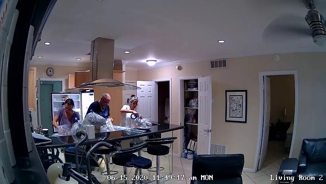 Broward Man Says Maskless Workers Violated County Rules