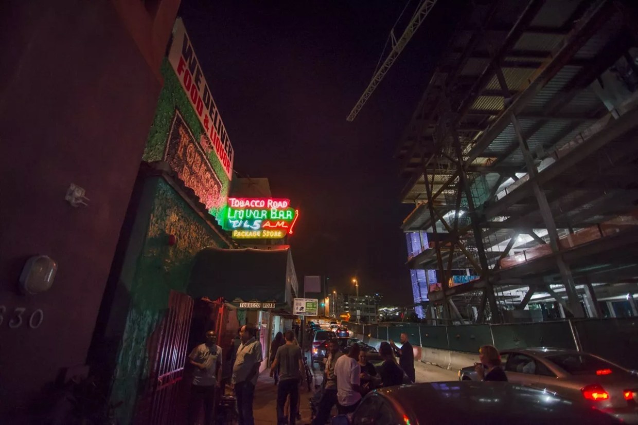 DeSantis Signs To-Go Cocktail Law – But Will It Help South Florida Restaurants?